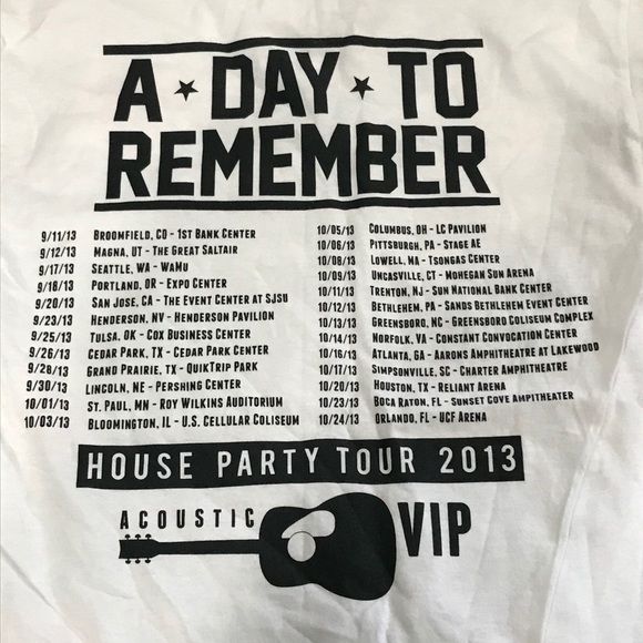 A Day To Remember Concert T-Shirt - Picture 5 of 6